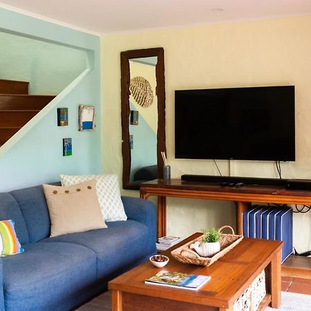 Number 2 On The Beach | Beautiful Beachfront Villa Port Douglas Buitenkant foto