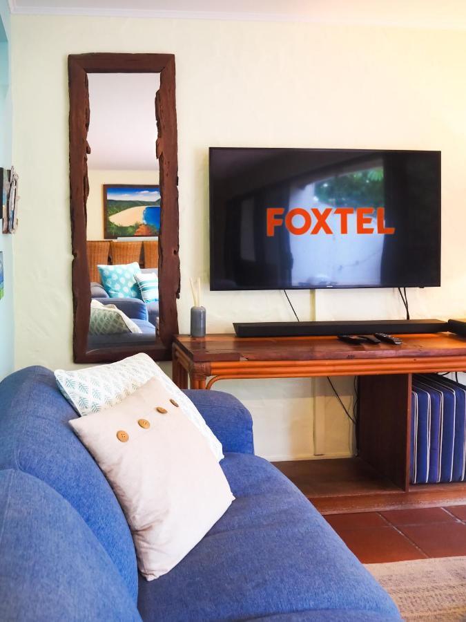 Number 2 On The Beach | Beautiful Beachfront Villa Port Douglas Buitenkant foto