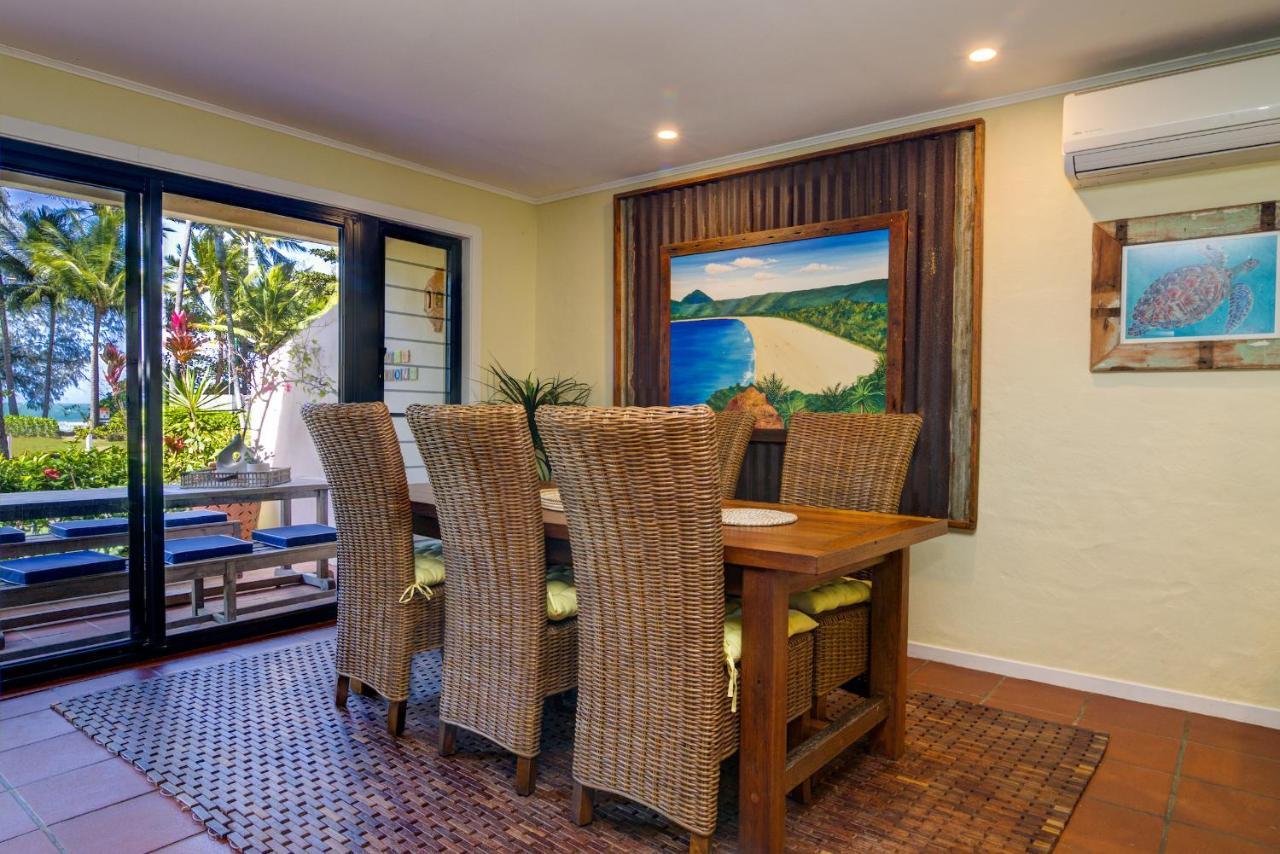 Number 2 On The Beach | Beautiful Beachfront Villa Port Douglas Buitenkant foto