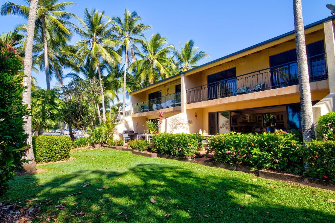 Number 2 On The Beach | Beautiful Beachfront Villa Port Douglas Buitenkant foto