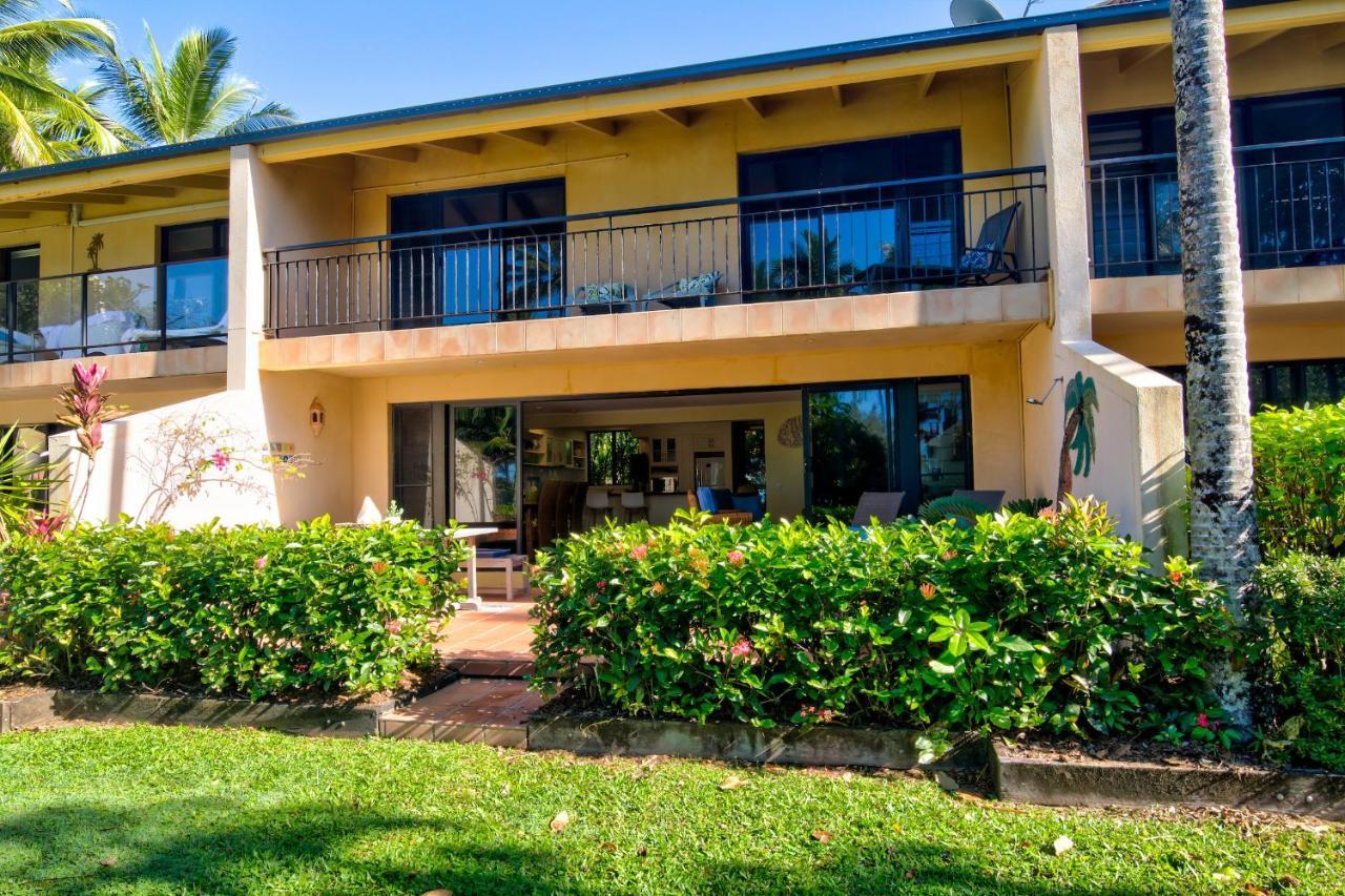 Number 2 On The Beach | Beautiful Beachfront Villa Port Douglas Buitenkant foto